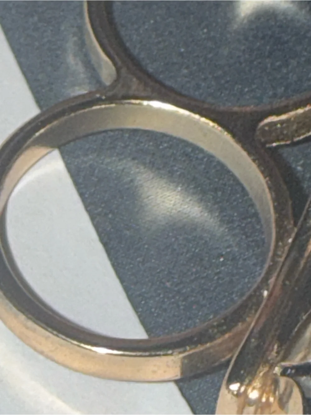 Kate Spade New York Blossom Double Finger Ring - Black/Gold, Excellent Condition